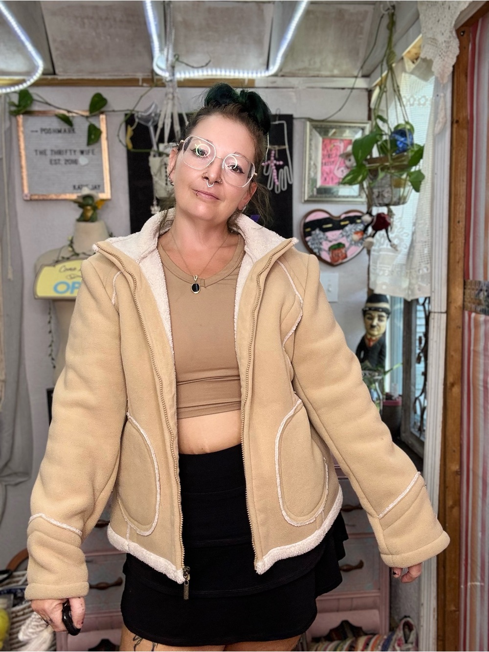 Braetan Vintage Y2K Tan Sherpa-Trim Teddy Jacket Size Large